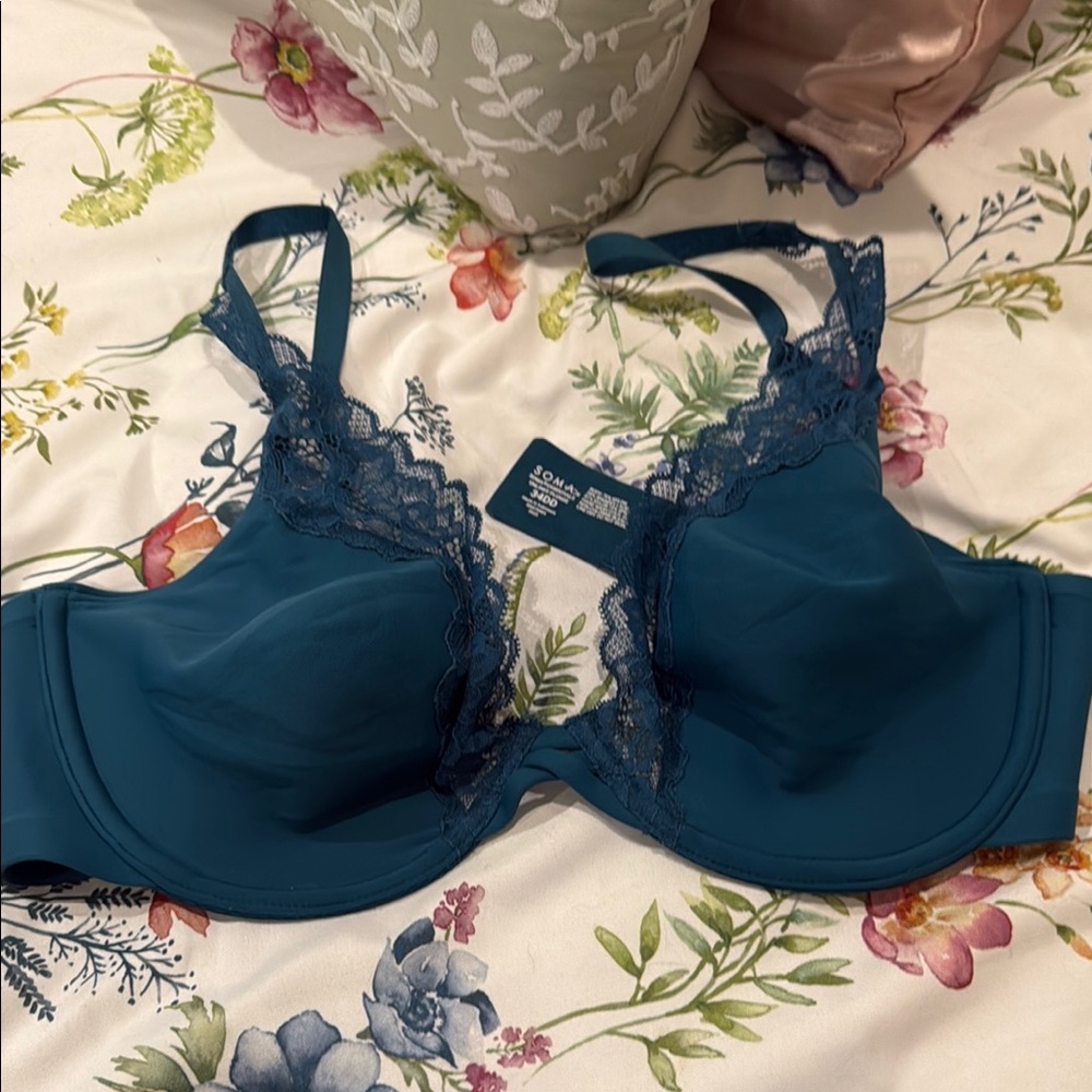 Soma extreme plunge sz 36DD  Teal Lace Bra like new!